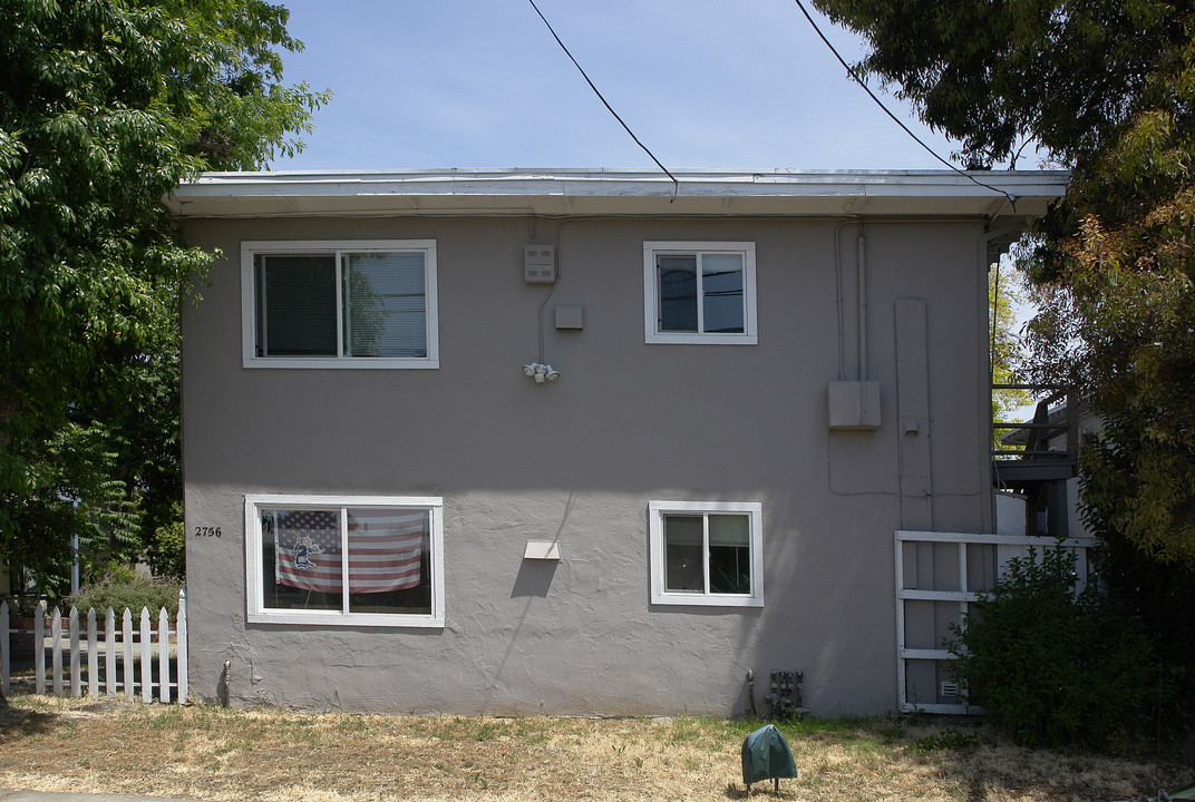 2766 Argyll Ave in Concord, CA - Building Photo