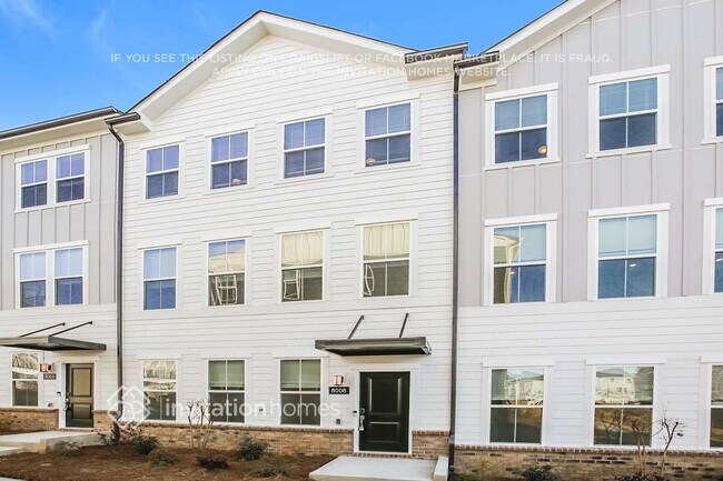 8008 Roest Ln in Charlotte, NC - Building Photo - Building Photo