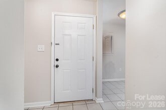 8005 Horse Chestnut Ln in Charlotte, NC - Building Photo - Building Photo