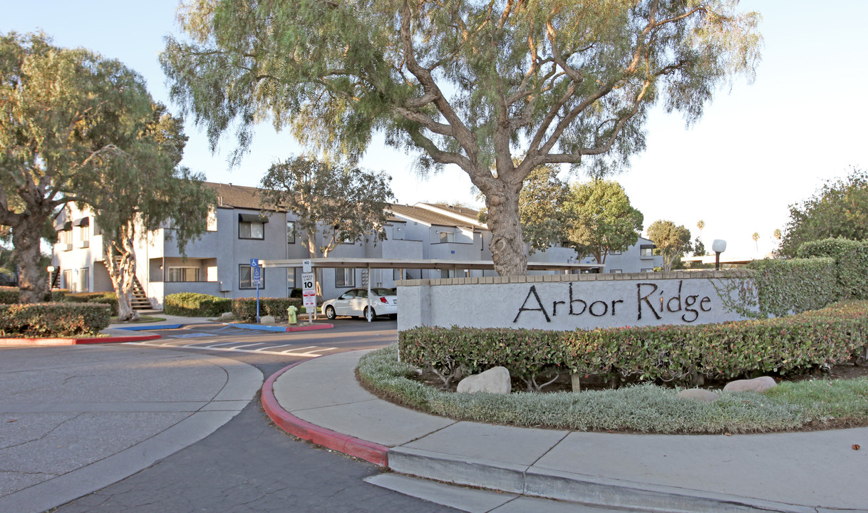 Arbor Ridge in Santa Maria, CA - Building Photo