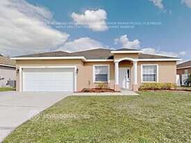 3669 Sandhill Crane Dr in Lakeland, FL - Building Photo