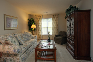 Blackthorn Apartments of Greensboro in Browns Summit, NC - Foto de edificio - Interior Photo