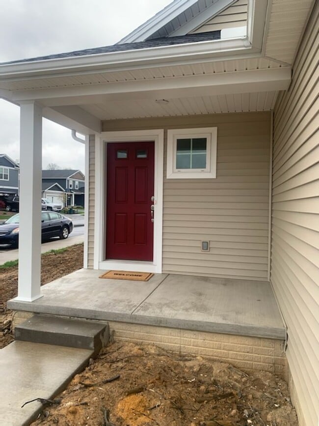 100 Caymus Dr in Port Matilda, PA - Building Photo - Building Photo