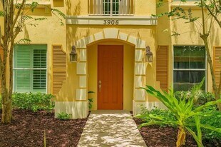 3906 Monarch Ln in Coconut Creek, FL - Building Photo