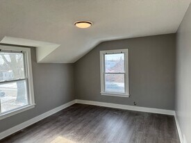 2707 Commercial Ave in South Chicago Heights, IL - Building Photo