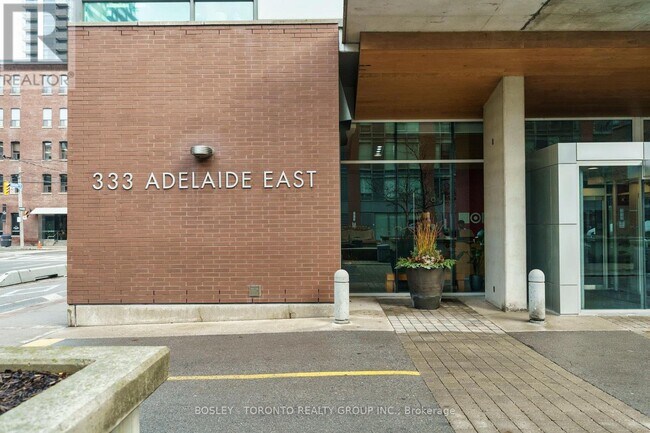 333A Adelaide St E in Toronto, ON - Building Photo - Building Photo