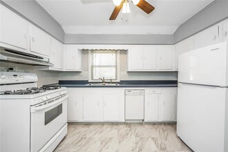 440 Columbus Ave in Harrison, NY - Building Photo - Building Photo