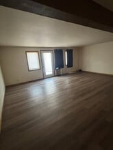 2316 Post Rd, Unit 3 in Stevens Point, WI - Foto de edificio - Building Photo