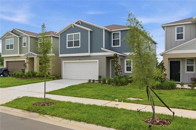 9947 Allendale St in Wesley Chapel, FL - Building Photo - Building Photo