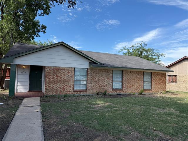 property at 3517 Hillridge Dr