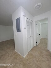 1112 5th St in Port Orange, FL - Building Photo - Building Photo