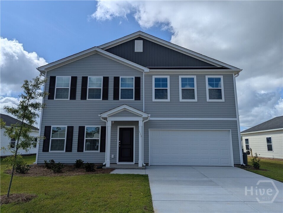 115 Stillhouse Dr in Springfield, GA - Building Photo