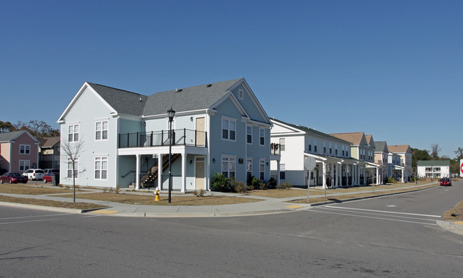 Barony Place in North Charleston, SC - Building Photo - Building Photo