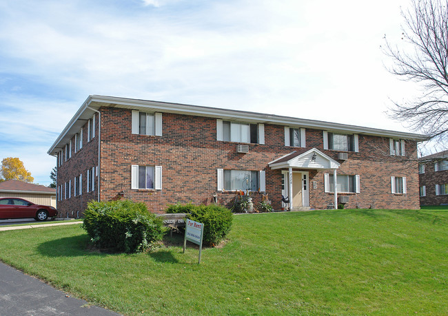 4320-4325 Kennedy Dr in Racine, WI - Foto de edificio - Building Photo