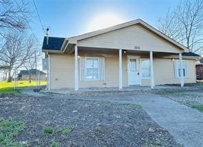 306 Bauder St in Waxahachie, TX - Building Photo - Building Photo