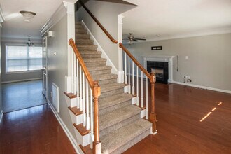 3346 Hunt Crest Rd in Knoxville, TN - Building Photo - Building Photo