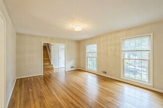 7701 Sebago Rd in Bethesda, MD - Building Photo - Building Photo