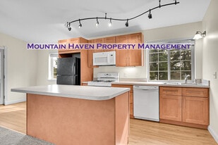 50 Spruce Dr in Bailey, CO - Building Photo