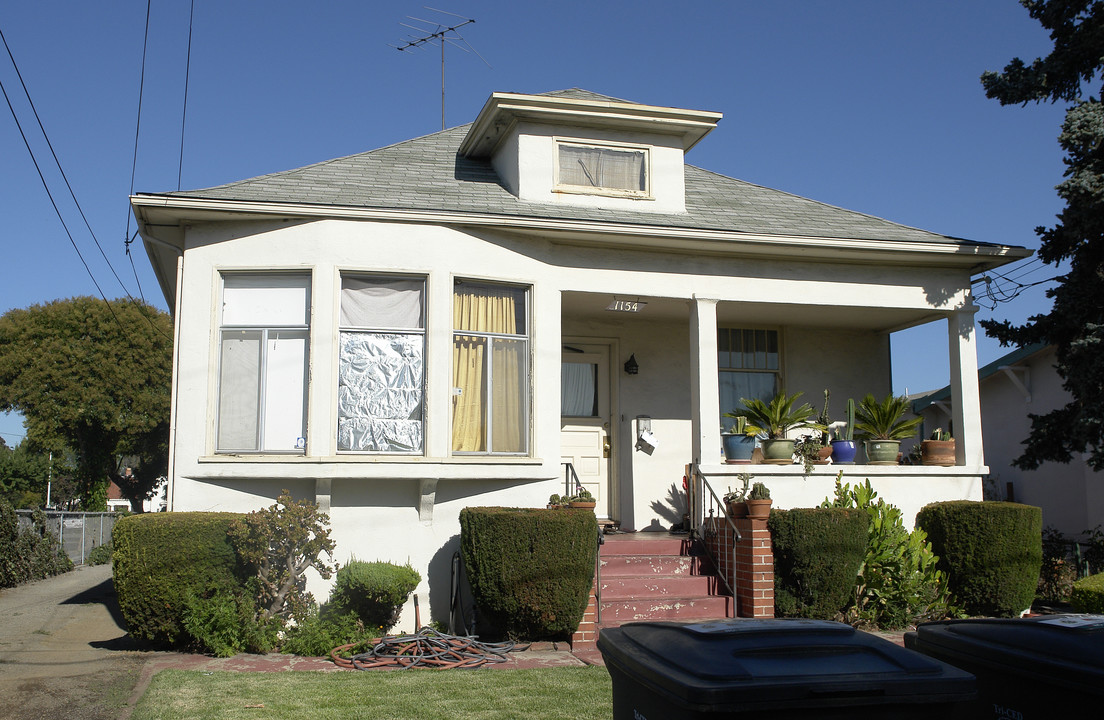 1154 C St in Hayward, CA - Building Photo