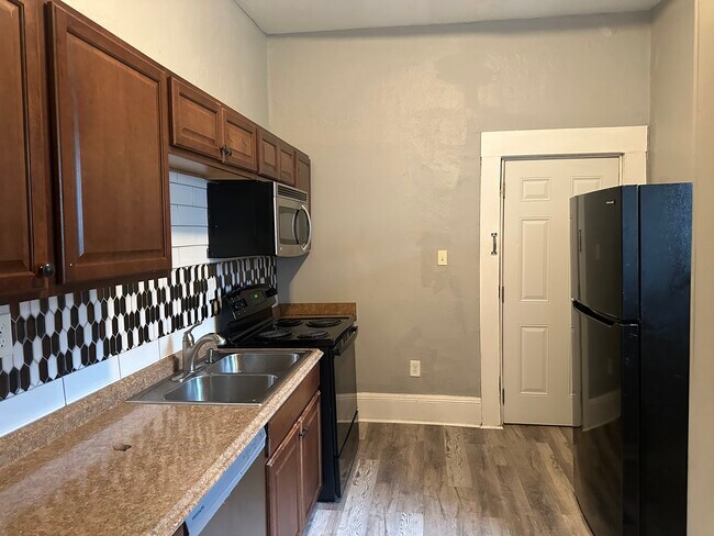 1118 Oglethorpe Ave SW, Unit A in Atlanta, GA - Foto de edificio - Building Photo