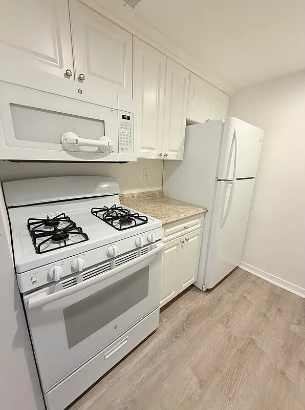 property at 34 Bay Ridge Ave