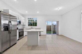 2650 SE 29th St in Homestead, FL - Building Photo - Building Photo