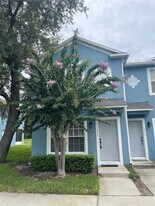 313 Wilton Cir in Sanford, FL - Building Photo