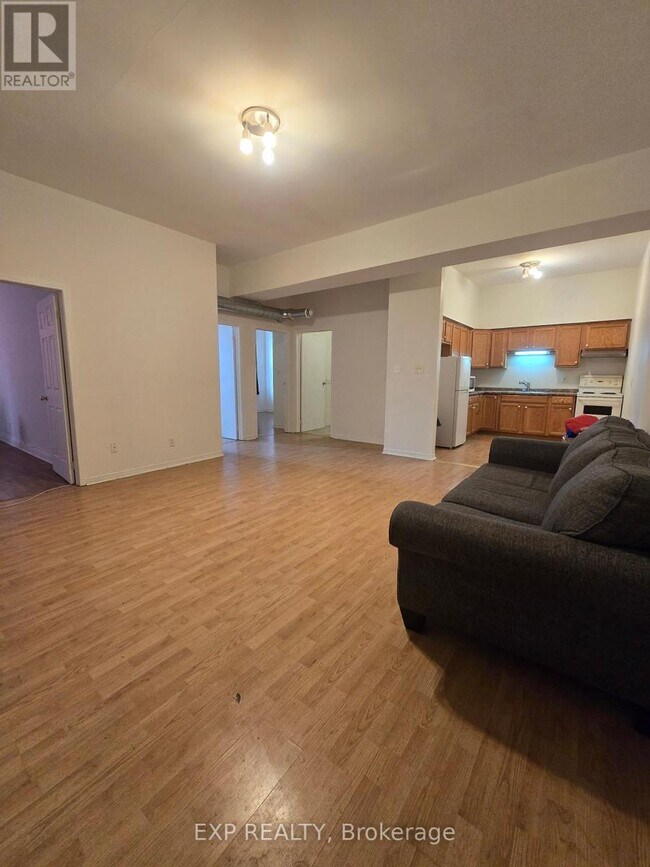 88 Colborne St in Brantford, ON - Building Photo - Building Photo