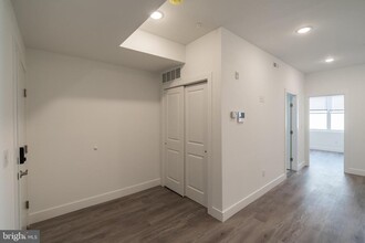 1711 Snyder Ave in Philadelphia, PA - Building Photo - Building Photo