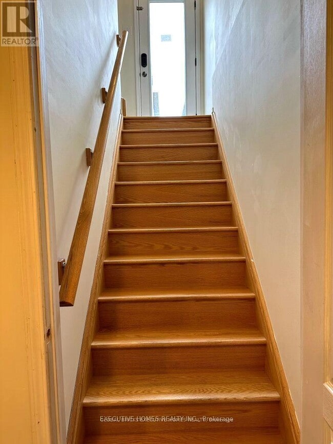 property at 103 Baffin Cres