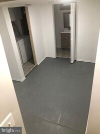 2235 Ingersoll St photo'