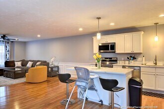 110 Apricot St in Worcester, MA - Building Photo - Building Photo