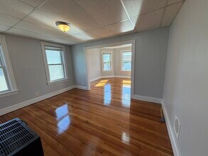 70 Forest St in Attleboro, MA - Building Photo - Building Photo