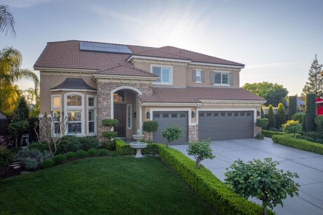 10509 N Sierra Vista Ave in Fresno, CA - Building Photo - Building Photo