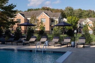 Sterling Parc at Hanover in Cedar Knolls, NJ - Building Photo - Building Photo