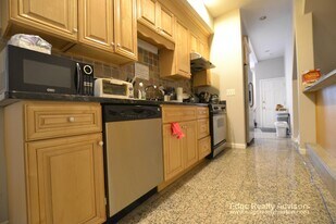 45 Allston St, Unit 1 in Boston, MA - Building Photo