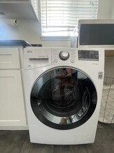 1280 Laurel Ave, Unit 21 in West Hollywood, CA - Building Photo - Building Photo