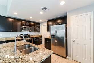 617 SW 13th Terrace in Cape Coral, FL - Building Photo - Building Photo