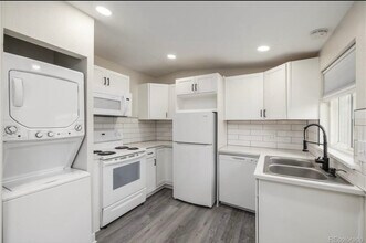 7809 Greenleaf Ln in Denver, CO - Building Photo - Building Photo