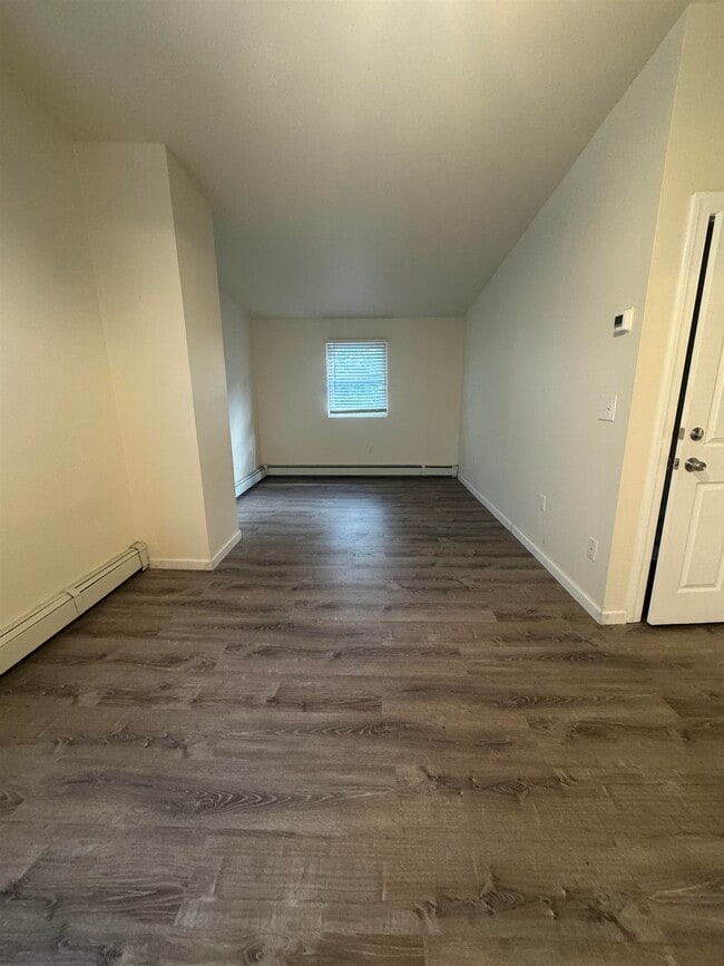 386 Kennedy Dr in Fairview, NJ - Building Photo - Building Photo