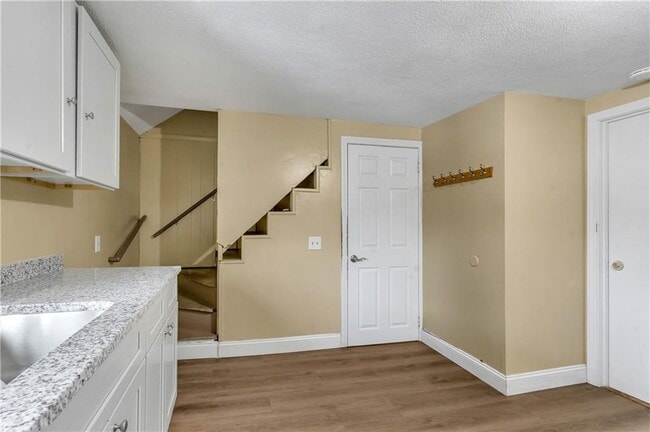 24 Whipple Ave in North Providence, RI - Building Photo - Building Photo