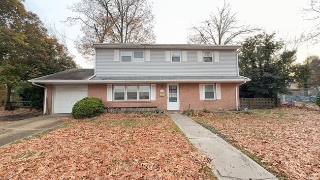 property at 1781 Kingsway Rd