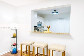 2711 Ocean Club Blvd in Hollywood, FL - Building Photo - Building Photo