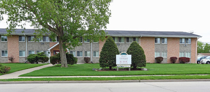 Burlington park in Burlington, WI - Building Photo - Building Photo