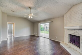 20070 N Navaho Trail in Katy, TX - Building Photo - Building Photo