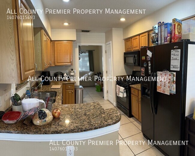 4147 Shadow Creek Cir in Oviedo, FL - Building Photo - Building Photo