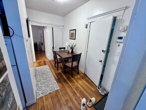 51 Park Dr, Unit 12 in Boston, MA - Building Photo - Building Photo