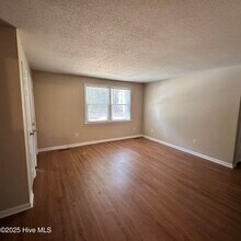 127 E New Jersey Ave in Southern Pines, NC - Building Photo - Building Photo