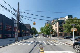 258 Richardson St in Brooklyn, NY - Building Photo - Building Photo