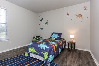 GARDEN GATE PLANO in Plano, TX - Building Photo - Interior Photo
